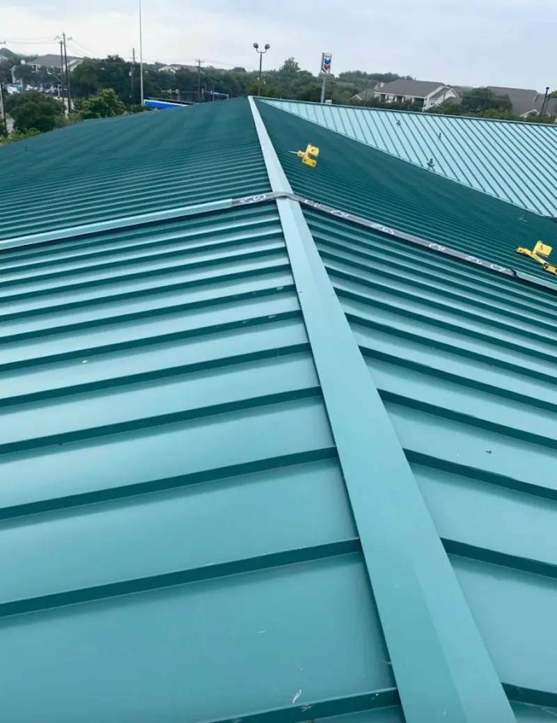 Green commercial metal roof ridge and valley for Metal Roof Repair in Rosemead